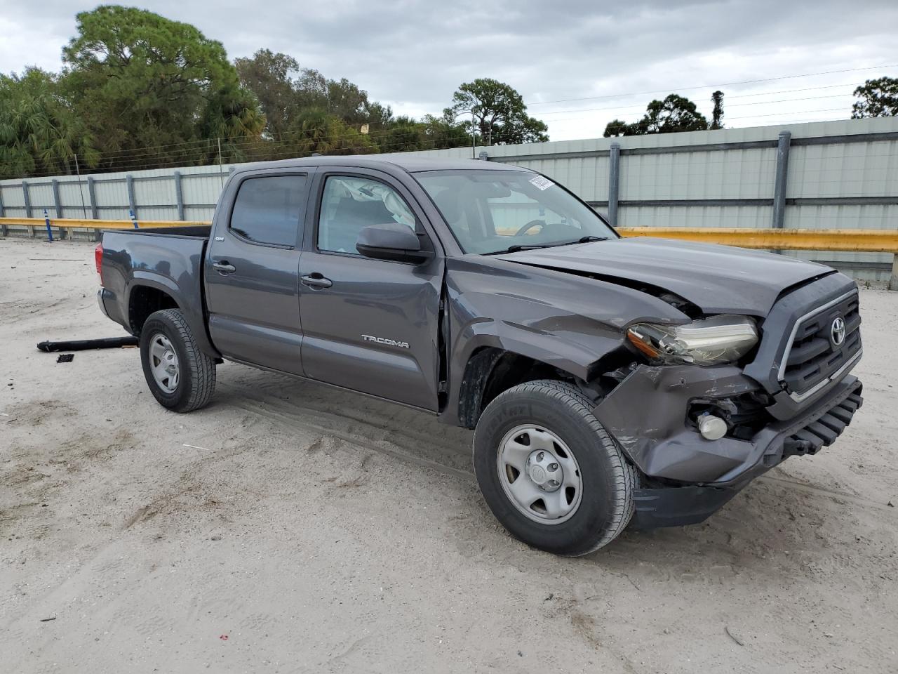 Lot #2989212636 2016 TOYOTA TACOMA DOU