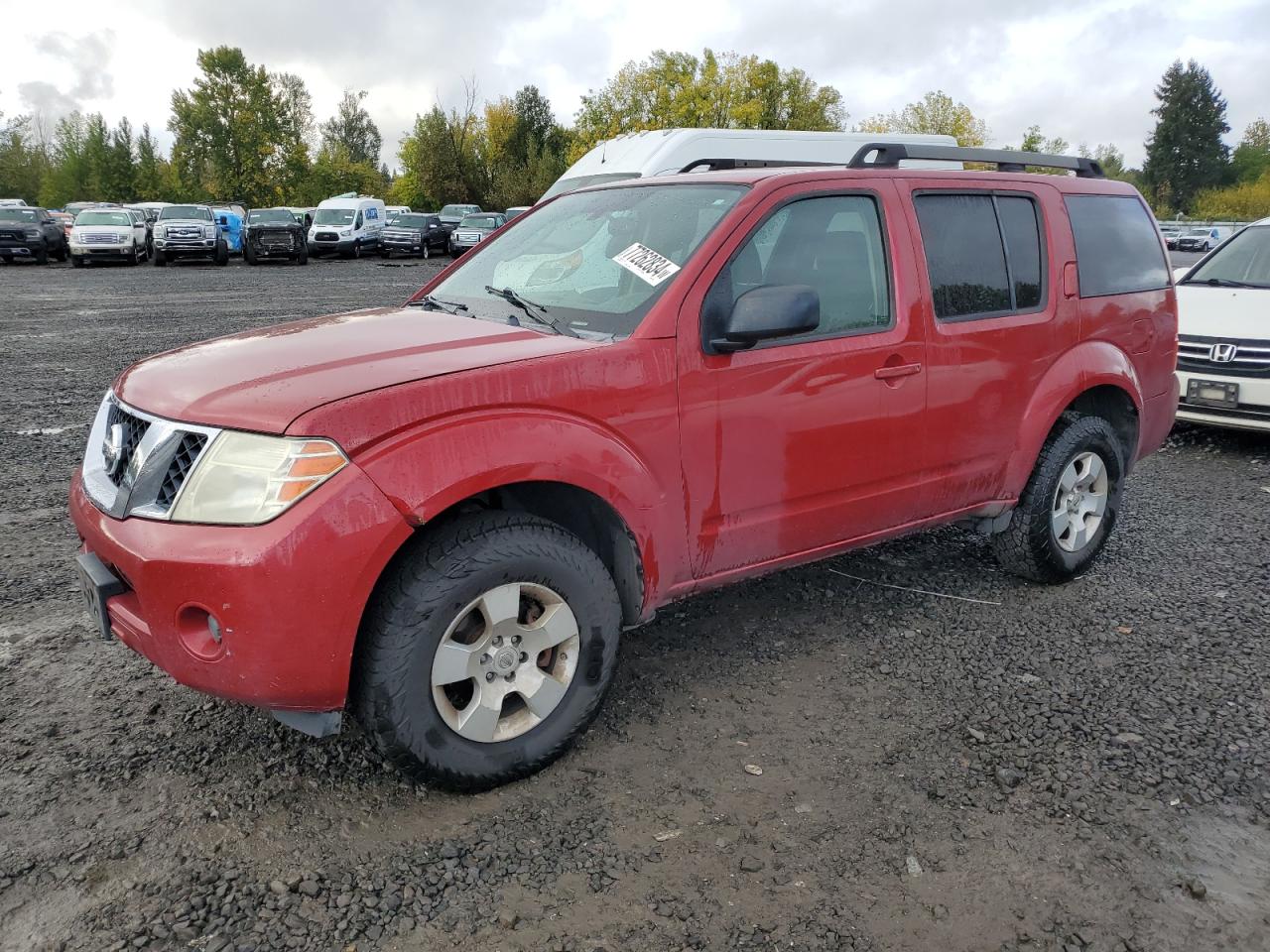 NISSAN PATHFINDER 2010 red  gas 5N1AR1NB6AC607848 photo #1