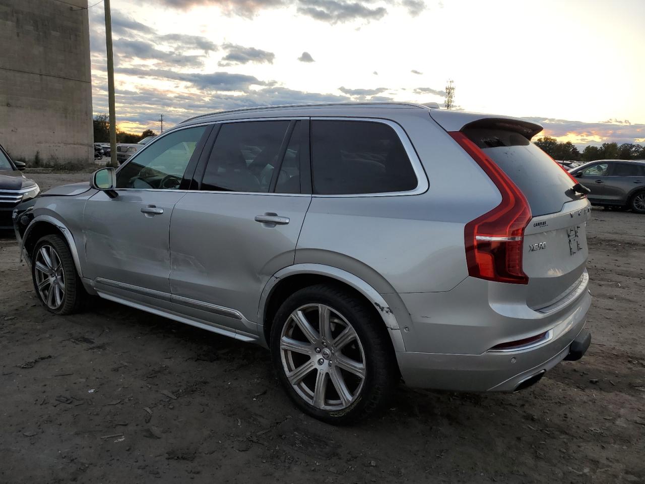 Lot #2996472367 2018 VOLVO XC90 T6