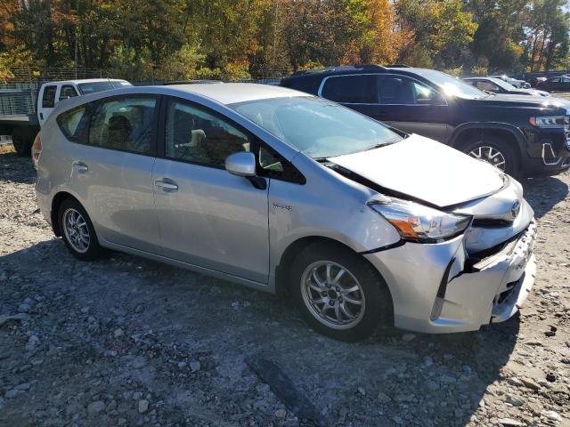 2015 TOYOTA PRIUS V - JTDZN3EU8FJ024054