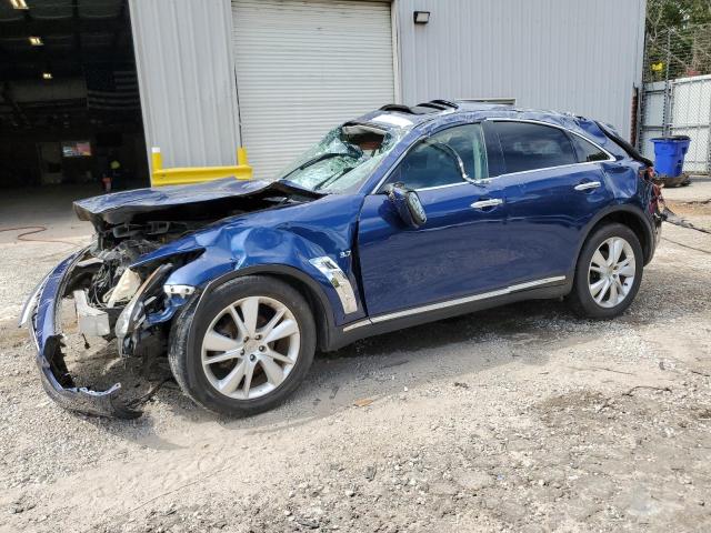 2015 INFINITI QX70