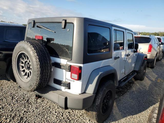 VIN 1C4BJWDG4DL526295 2013 Jeep Wrangler, Sport no.3