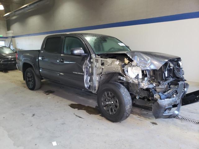 VIN 5TFAZ5CN0MX111174 2021 Toyota Tacoma, Double Cab no.4