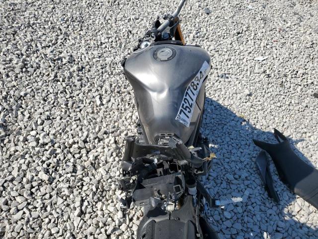 2015 YAMAHA FZ09 JYARN33E0FA007756