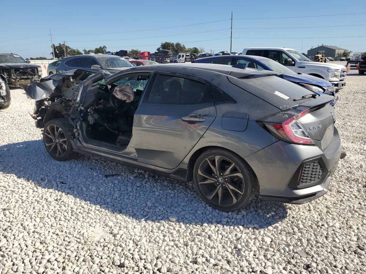 Lot #2948499996 2018 HONDA CIVIC SPOR