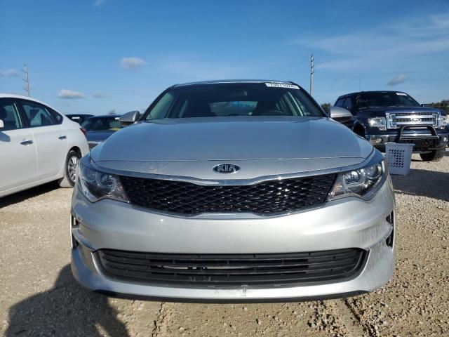 VIN 5XXGT4L33JG229565 2018 KIA Optima, LX no.5