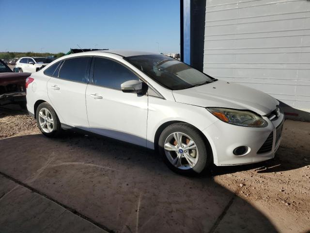 VIN 1FADP3F24DL298425 2013 Ford Focus, SE no.4