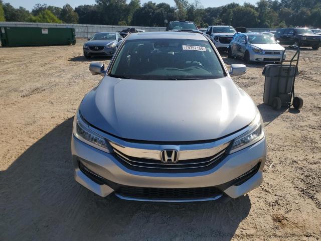 2017 HONDA ACCORD TOU - 1HGCR3F96HA041024