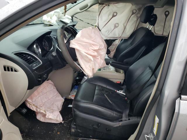 2015 CHRYSLER TOWN & COU - 2C4RC1BG9FR577106