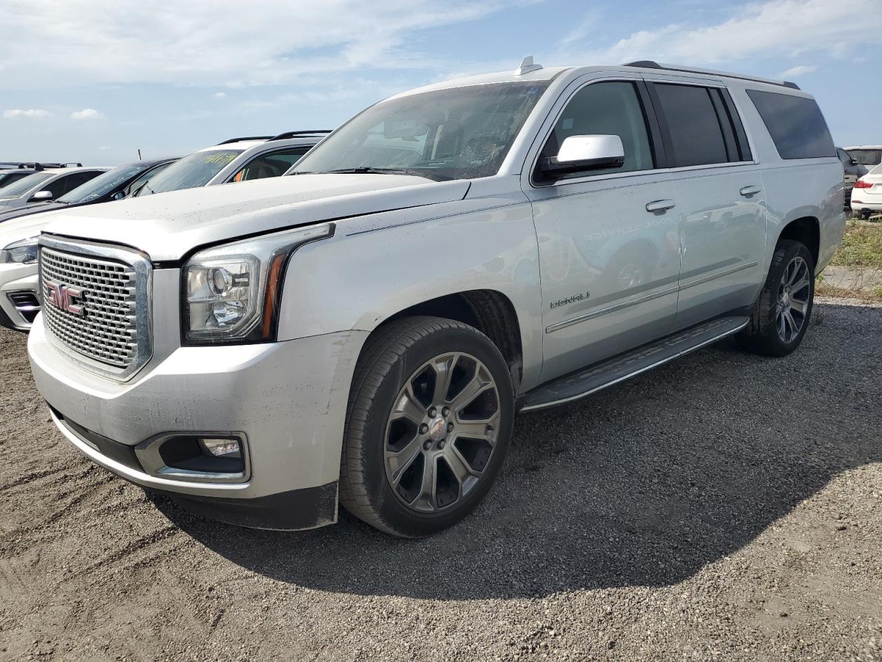 Lot #2924066288 2017 GMC YUKON XL D