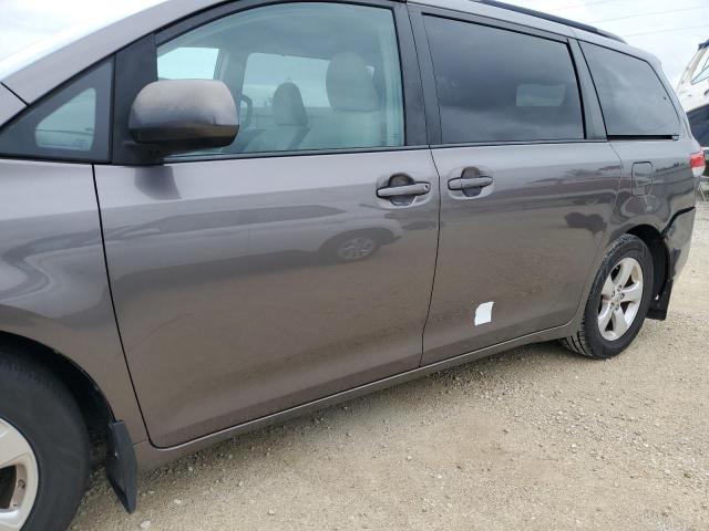 VIN 5TDKK3DC6ES411156 2014 Toyota Sienna, LE no.13