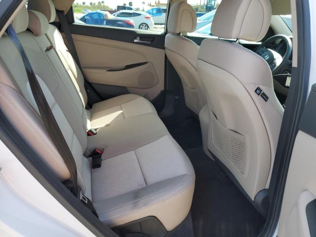 2017 HYUNDAI TUCSON SE - KM8J23A43HU261303
