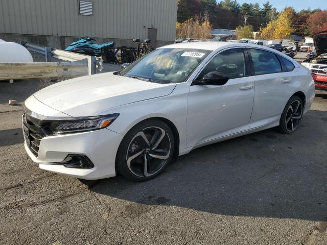 VIN 1HGCV1F39NA120792 2022 HONDA ACCORD no.1