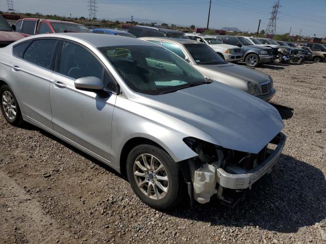 VIN 3FA6P0G73HR195523 2017 Ford Fusion, S no.4