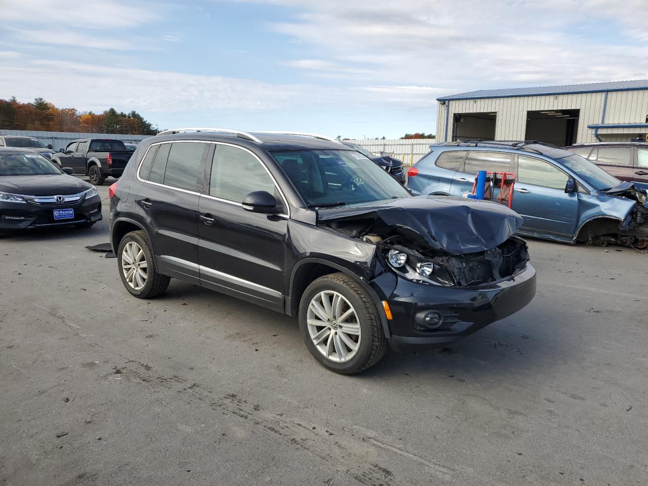 Lot #2972475798 2013 VOLKSWAGEN TIGUAN S