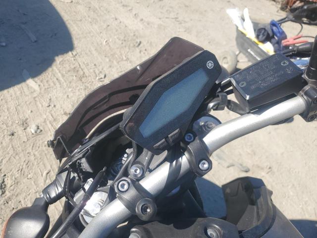 2015 YAMAHA FZ09 JYARN33E9FA007416
