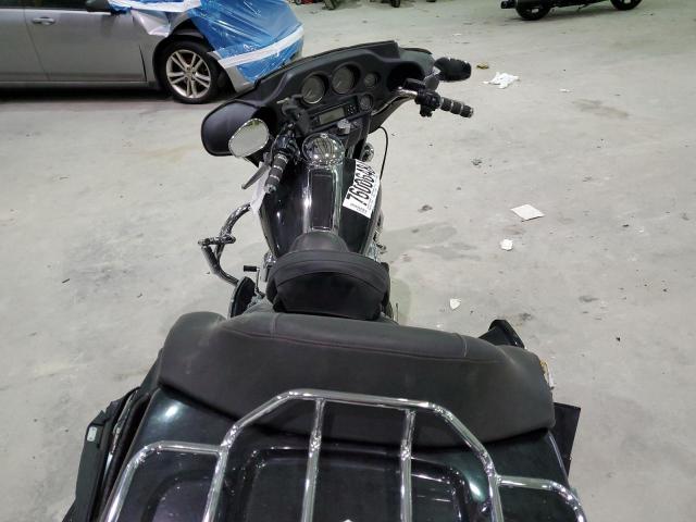 2011 HARLEY-DAVIDSON FLHTC 1HD1FF418BB636129