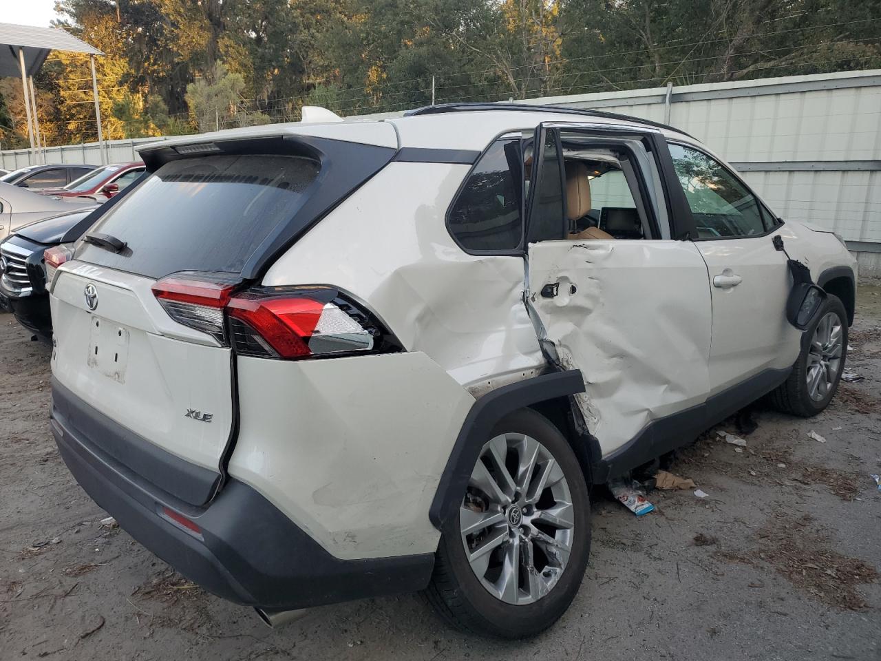 Lot #2935937877 2021 TOYOTA RAV4 XLE P