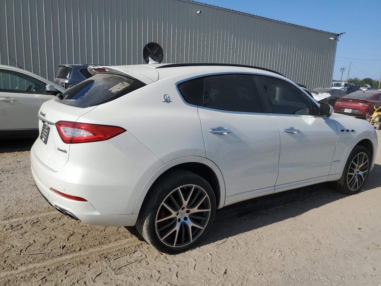 Lot #2892767403 2018 MASERATI LEVANTE S