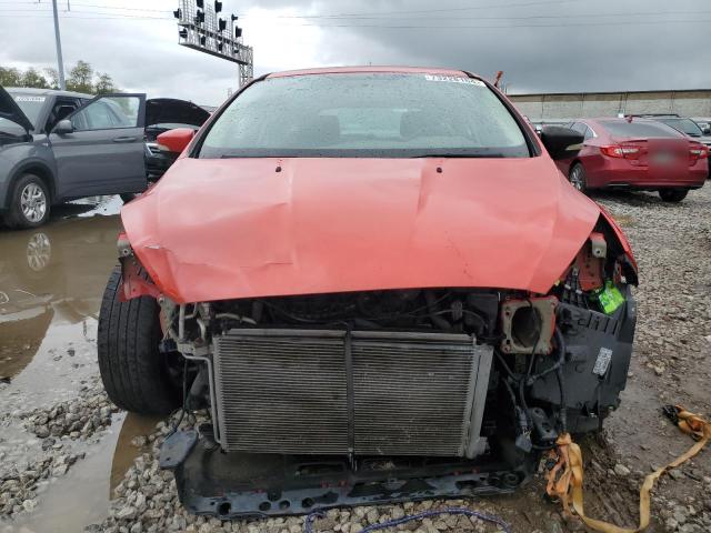 VIN 1FADP3K24FL350788 2015 Ford Focus, SE no.5