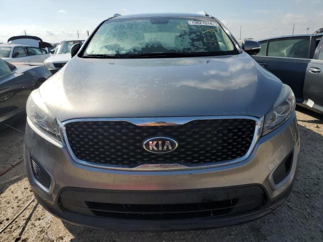 VIN 5XYPG4A34JG339527 2018 KIA Sorento, LX no.5