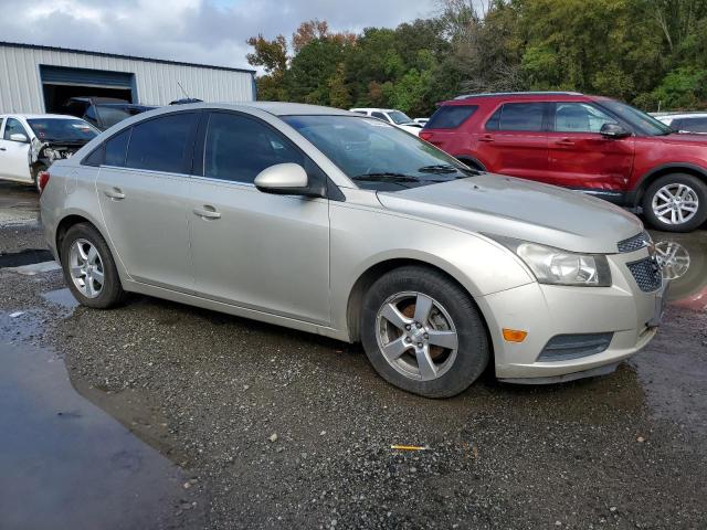 VIN 1G1PC5SB8D7268883 2013 Chevrolet Cruze, LT no.4