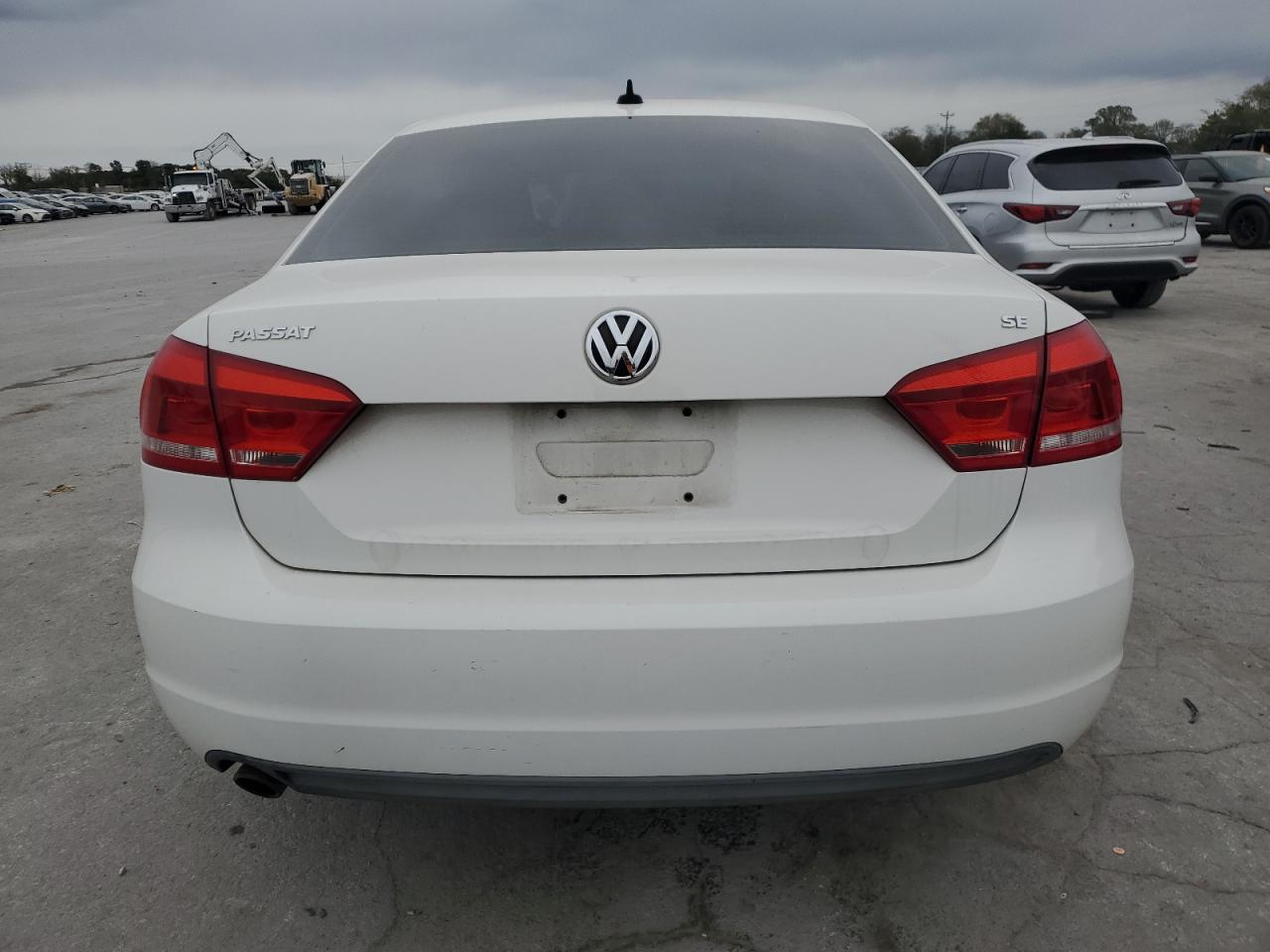 Lot #3025983960 2013 VOLKSWAGEN PASSAT SE