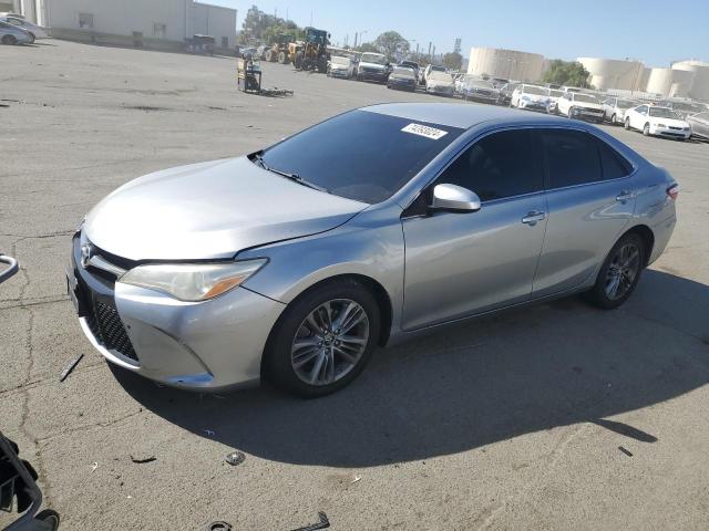 VIN 4T1BF1FK1GU189682 2016 Toyota Camry, LE no.1