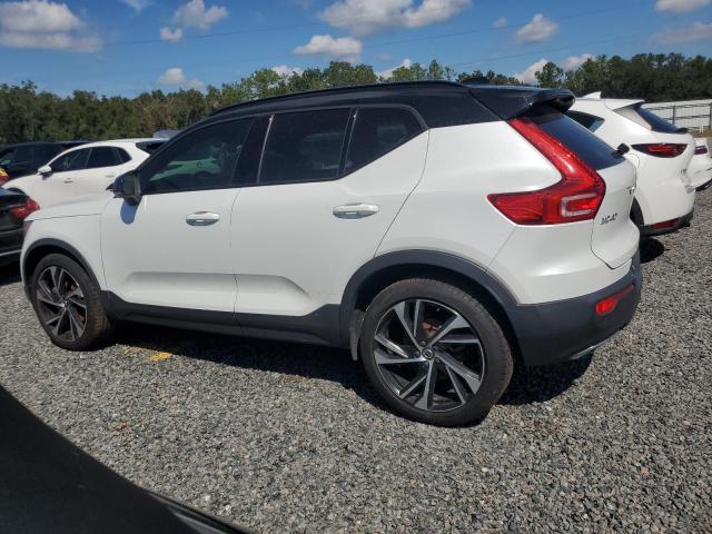 VIN YV4162UM9L2260107 2020 Volvo XC40, T5 R-Design no.2