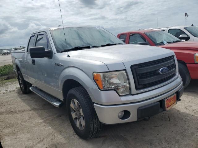 VIN 1FTFX1EF1DKE37864 2013 Ford F-150, Super Cab no.4