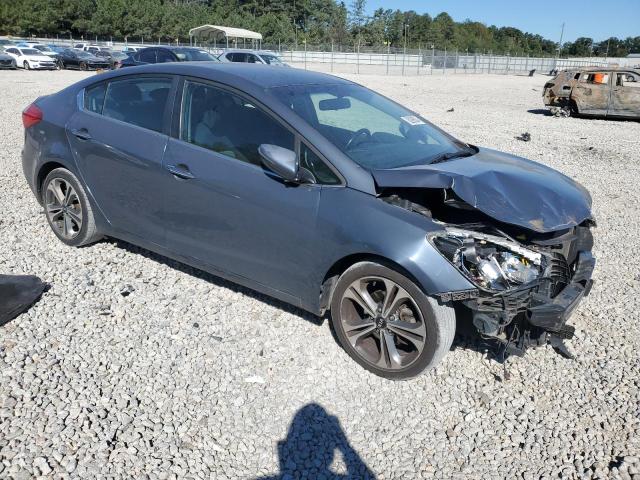 VIN KNAFX4A89G5553015 2016 KIA FORTE no.4