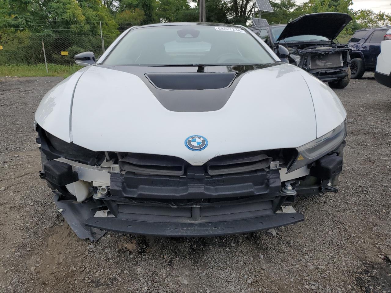 Lot #2940474523 2016 BMW I8