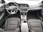 HYUNDAI ELANTRA SE photo