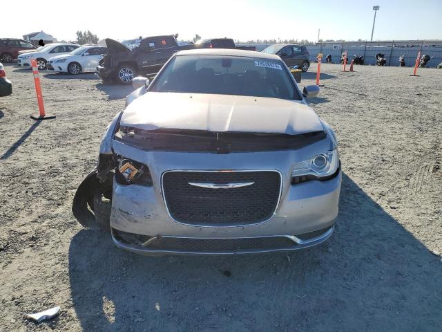 VIN 2C3CCAAG8FH841921 2015 Chrysler 300, Limited no.5