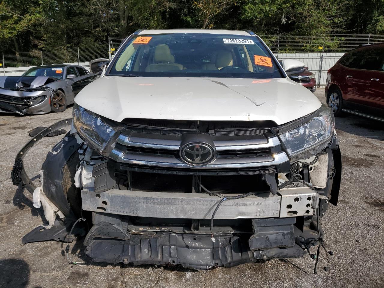 Lot #2890071400 2017 TOYOTA HIGHLANDER