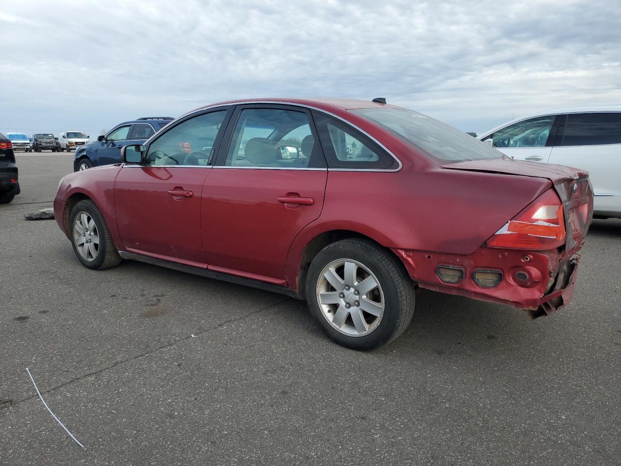 Lot #2926292411 2007 FORD FIVE HUNDR