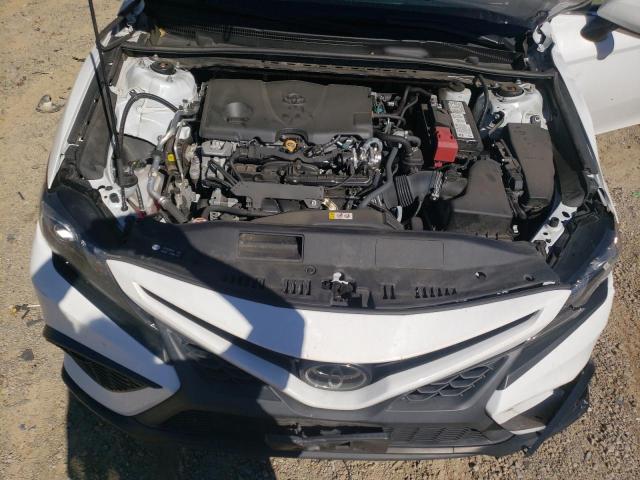 VIN 4T1G11AK3NU647120 2022 Toyota Camry, SE no.11