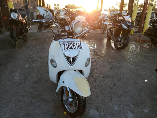 TAIZ MOTORCYCLE 2016 white   L5YACBPA6G1118167 photo #3