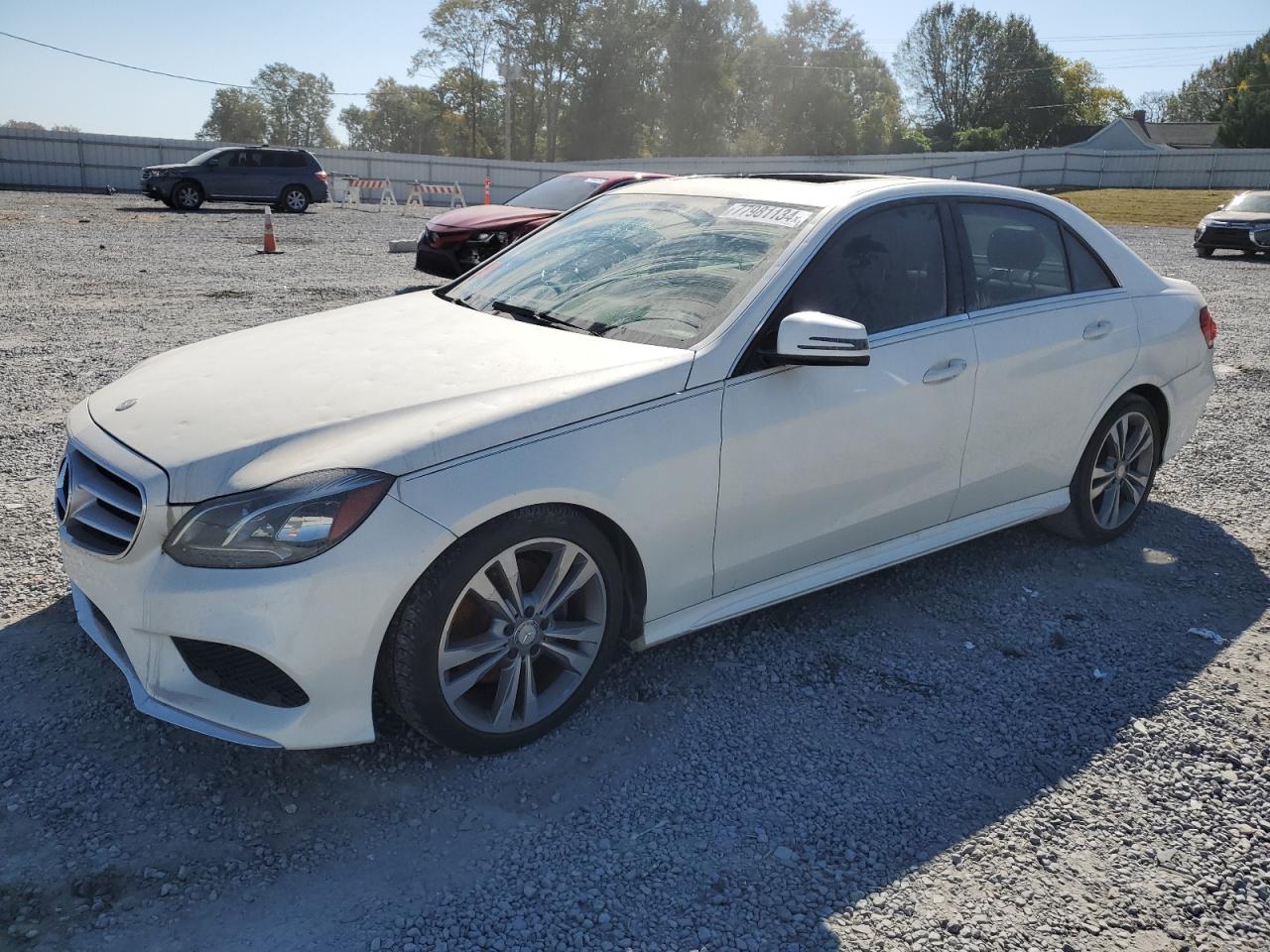 MERCEDES-BENZ E 350 2014 white  gas WDDHF5KB5EA889219 photo #1