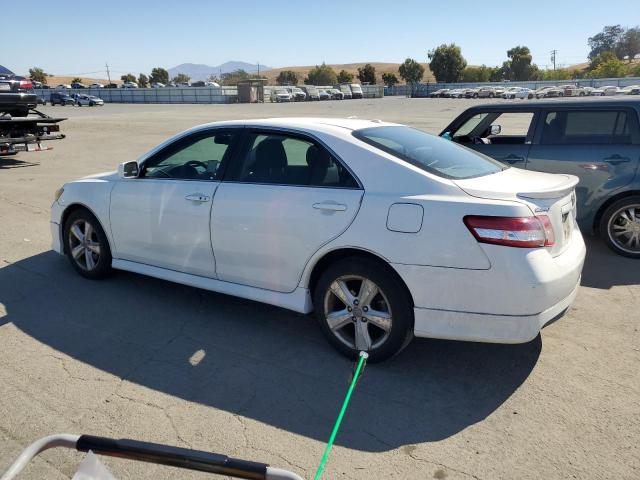 TOYOTA CAMRY BASE 2011 white  gas 4T1BF3EK2BU682325 photo #3