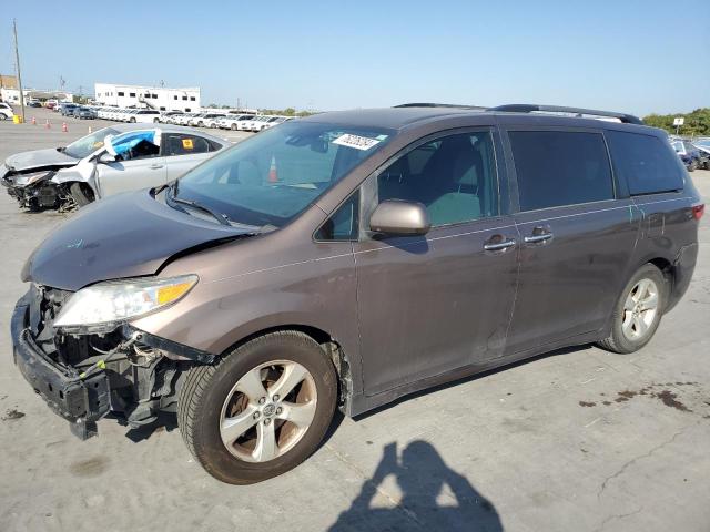 2019 TOYOTA SIENNA LE - 5TDKZ3DC8KS971994