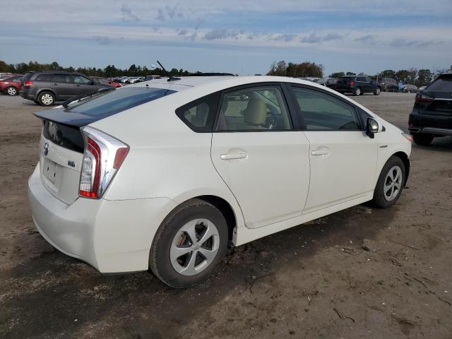 JTDKN3DU5F0418331 Toyota Prius 2015