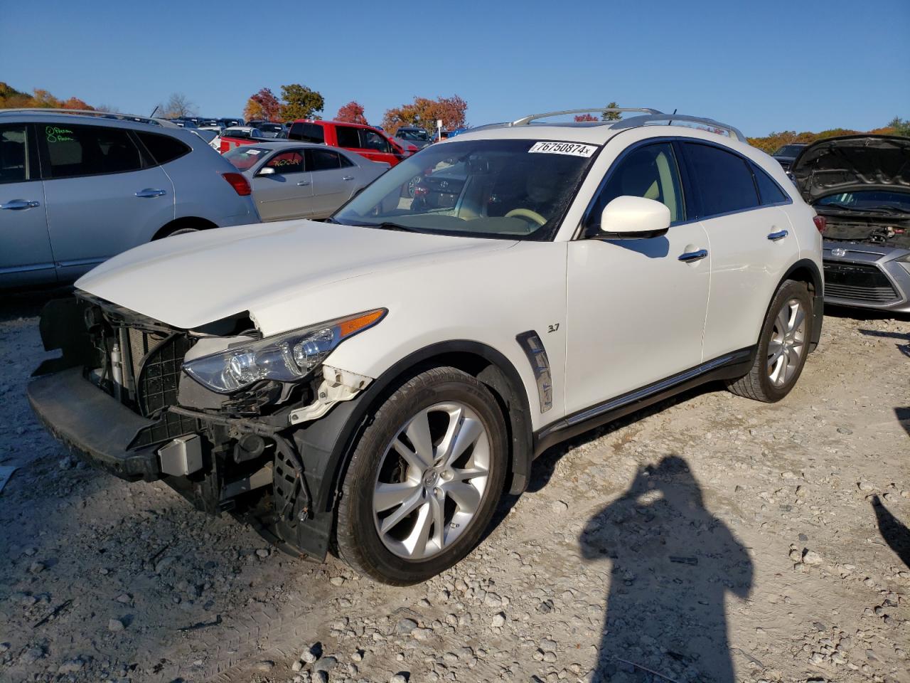 INFINITI QX70 2014 white  gas JN8CS1MW0EM410636 photo #1