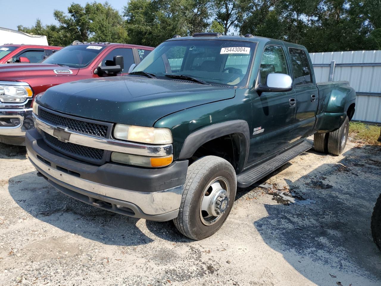 Chevrolet Silverado 2001 3500 (1 Ton)