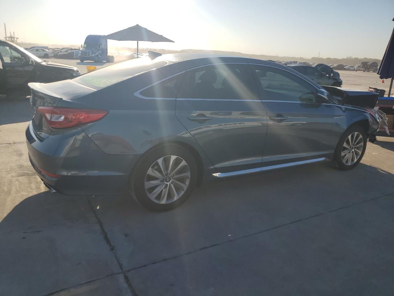 Lot #2994078246 2017 HYUNDAI SONATA SPO