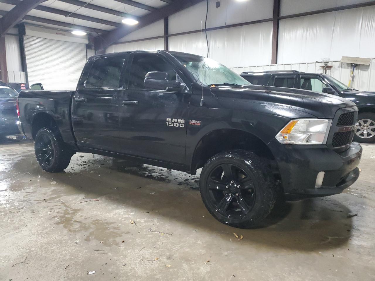 Lot #2979451634 2018 RAM 1500 ST