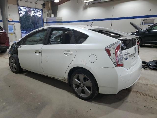 VIN JTDKN3DU7F0423255 2015 Toyota Prius no.2