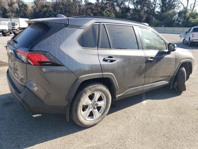 TOYOTA RAV4 XLE 2021 gray  gas 2T3W1RFV1MC108726 photo #4