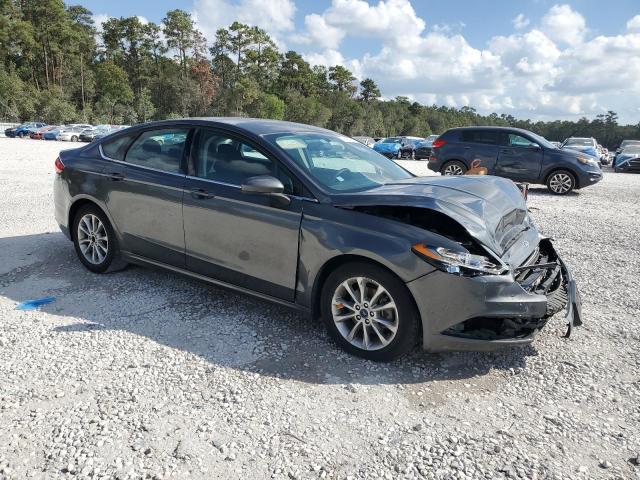 VIN 3FA6P0HD5HR246542 2017 Ford Fusion, SE no.4