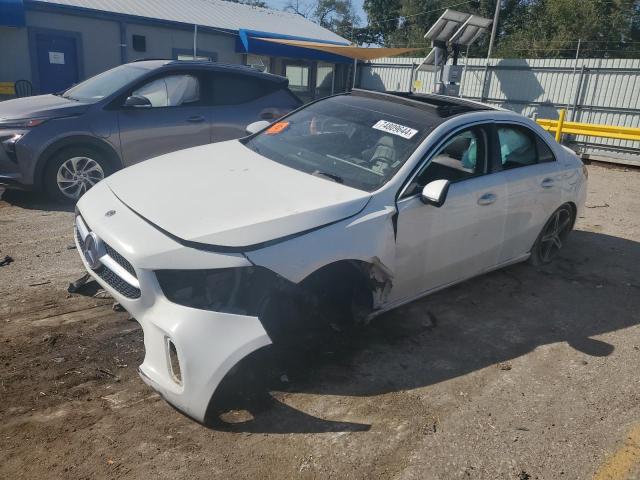 Vin: wdd3g4eb2kw016538, lot: 74809644, mercedes-benz a-class 220 2019 img_1
